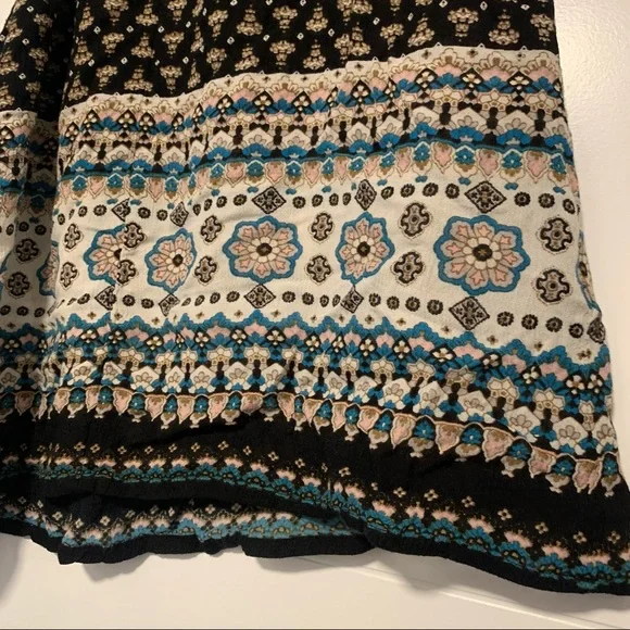 Eclipse | Patterned Tank Top - Picture 11 of 13